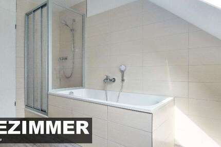 Wohnung Zwickau Innenstadt - 3 Zimmer, 76 m&sup2;, 600&euro; | Angebot:27072530