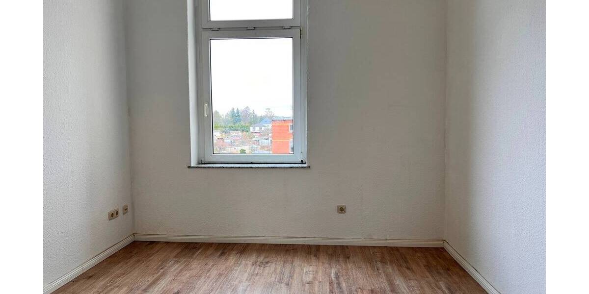 Etagenwohnung Reichenbach Friesen - 3 Zimmer, 62 m&sup2;, 300&euro; | Angebot:26015990