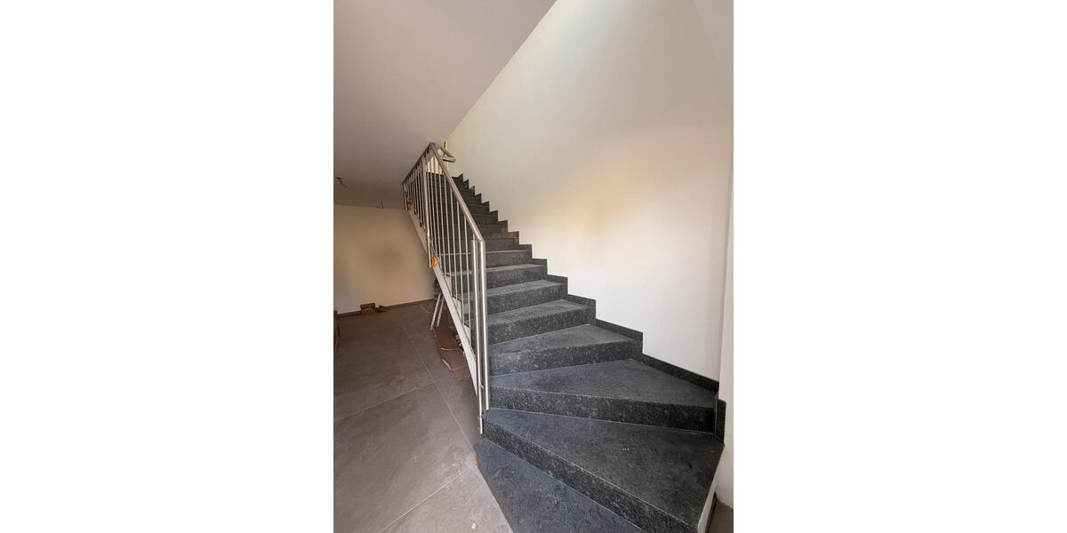 Etagenwohnung Dörverden - 5 Zimmer, 130 m&sup2;, 1.400&euro; | Angebot:26698534