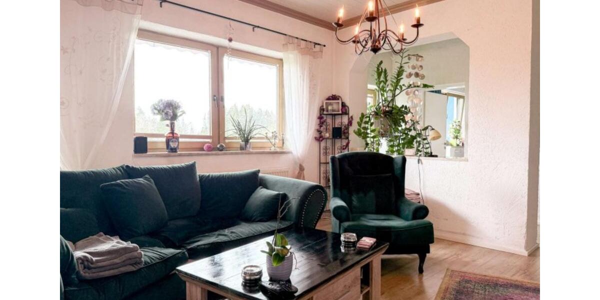 Erdgeschoßwohnung Erbendorf Pfaben - 2 Zimmer, 108 m&sup2;, 550&euro; | Angebot:25833074