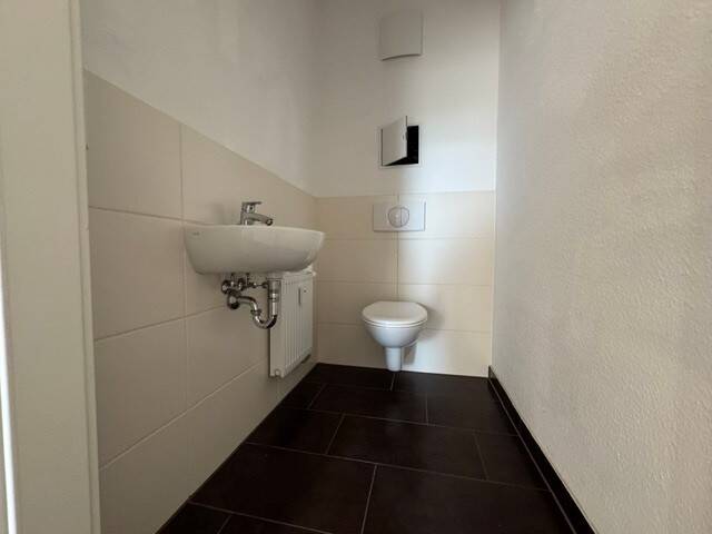 Etagenwohnung Chemnitz Schloßchemnitz - 5 Zimmer, 150 m&sup2;, 999&euro; | Angebot:26787449