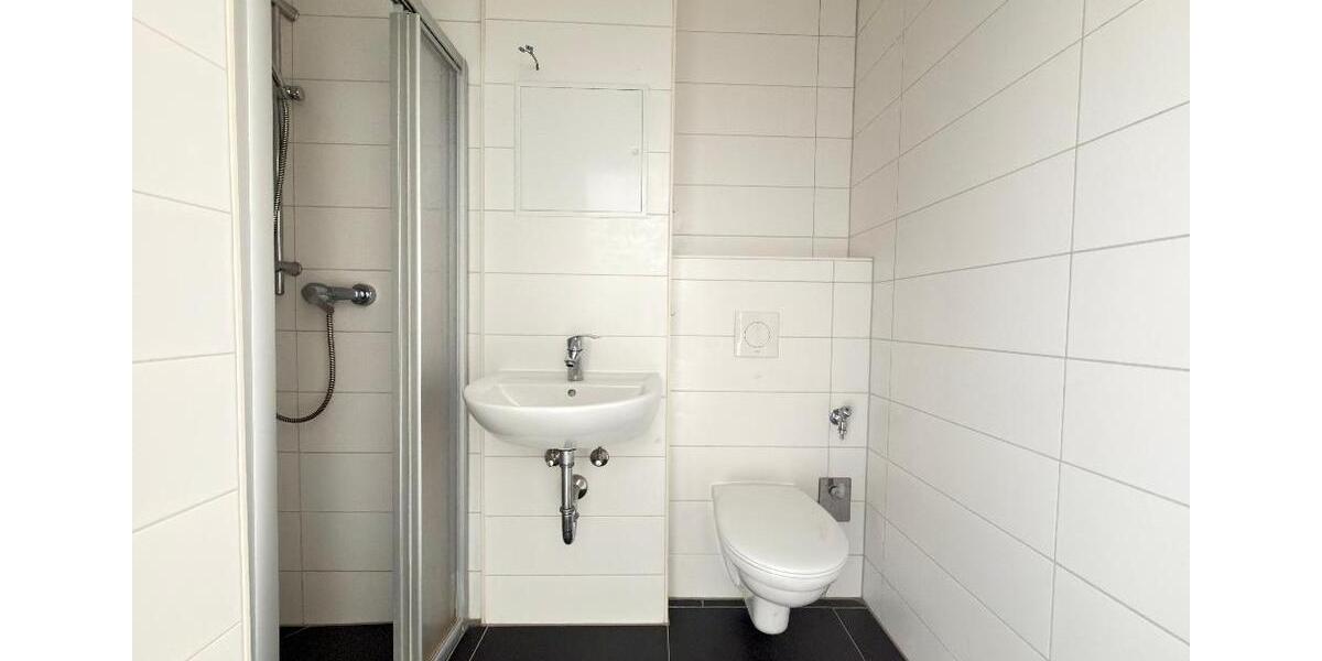 Etagenwohnung Bernburg (Saale) - 2 Zimmer, 45 m&sup2;, 360&euro; | Angebot:26279318