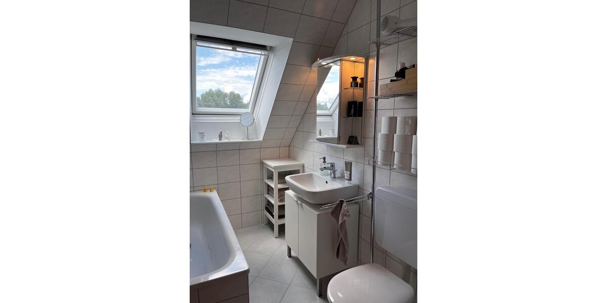 Dachgeschoßwohnung Lehrte - 3 Zimmer, 70 m&sup2;, 540&euro; | Angebot:25397241