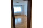 Schöne 2-Zimmer Wohnung Beautiful 2-Room Apartment