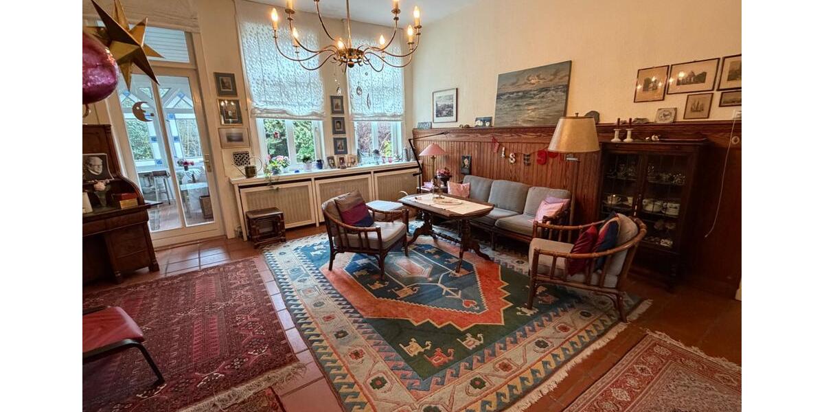 Hochparterre Delligsen - 5 Zimmer, 153 m&sup2;, 1.250&euro; | Angebot:26604199