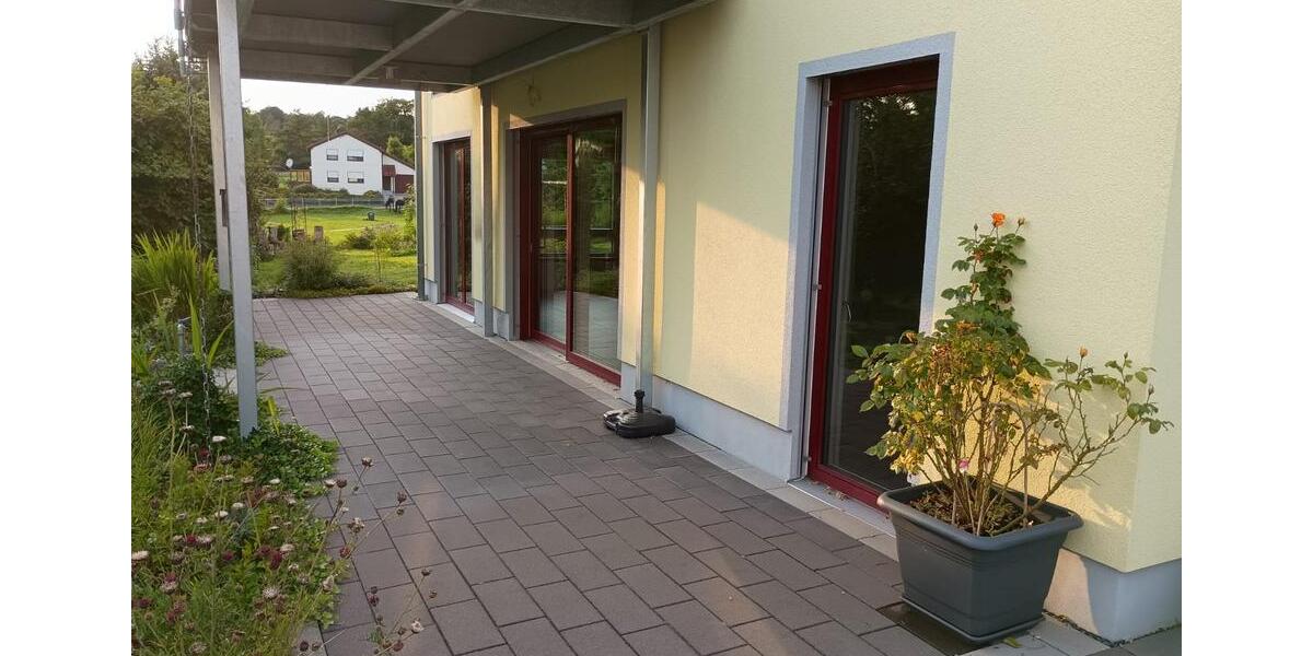 Erdgeschoßwohnung Pappenheim - 3 Zimmer, 95 m&sup2;, 800&euro; | Angebot:25052983