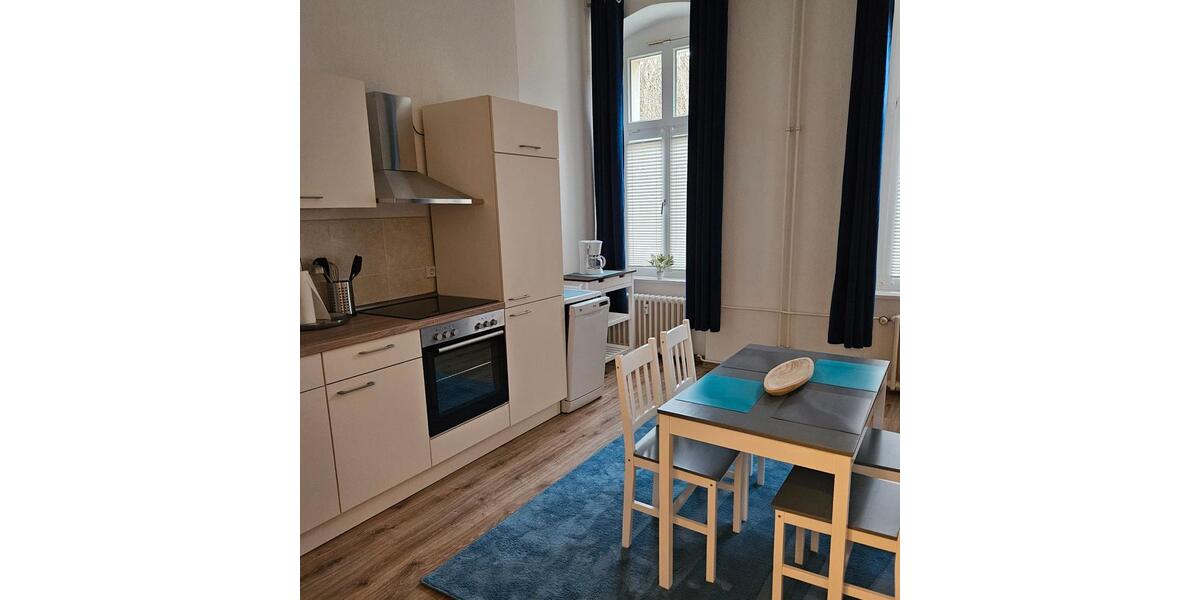 Hochparterre Frankfurt (Oder) - 1 Zimmer, 75 m&sup2;, 1.200&euro; | Angebot:26112834