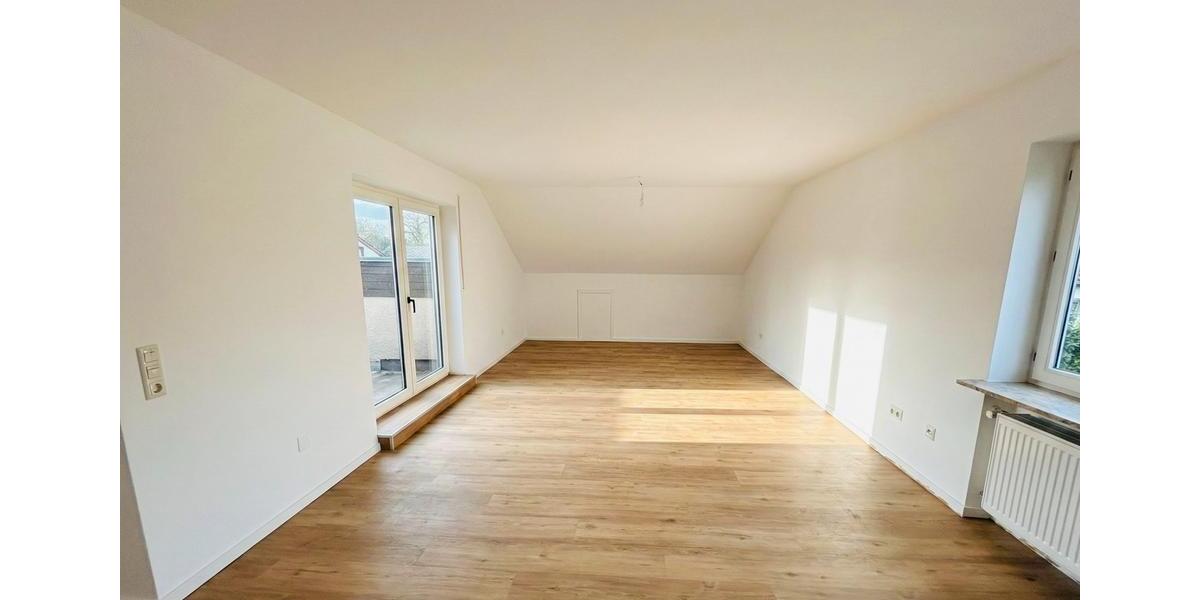 Helle und ruhige 3,5 Zimmer-Wohnung im Dachgeschoss 3.5 zimmer