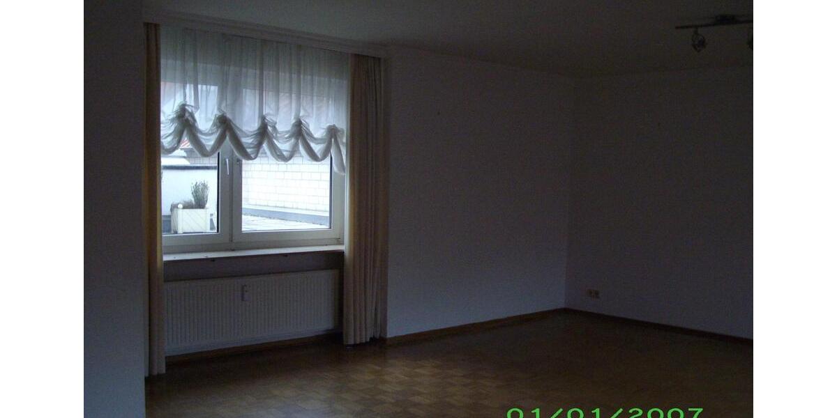 Etagenwohnung Bad Münder am Deister - 4 Zimmer, 120 m&sup2;, 600&euro; | Angebot:25613387