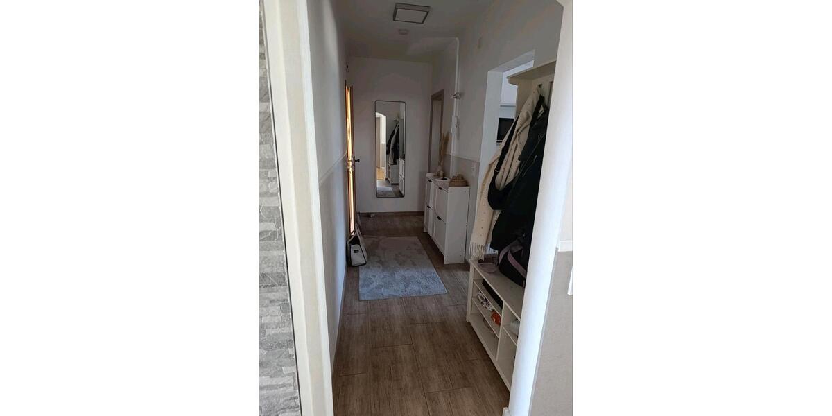 Terrassenwohnung Waldbröl - 4 Zimmer, 104 m&sup2;, 1.350&euro; | Angebot:25907485