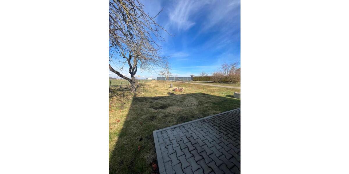 Einfamilienhaus Lauingen (Donau) - 2 Zimmer, 76 m&sup2;, 1.350&euro; | Angebot:24733388