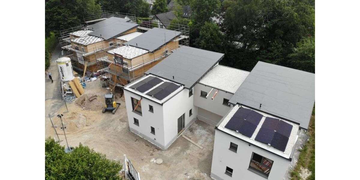 Haus zum Mieten in Wiehl 1.995 € 156 m² 6 zimmer