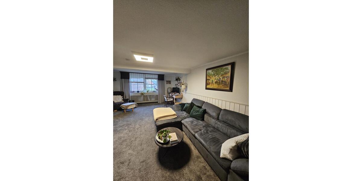 Etagenwohnung Korbach - 3 Zimmer, 90 m&sup2;, 800&euro; | Angebot:26644180