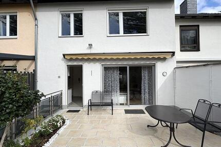 Haus Bonn Beuel-Mitte - 4 Zimmer, 98 m&sup2;, 1.650&euro; | Angebot:24428549