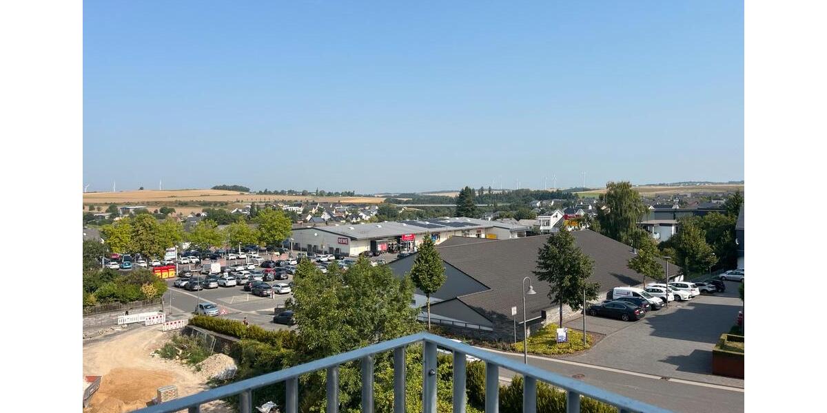 Dachgeschoßwohnung Rheinböllen - 4 Zimmer, 120 m&sup2;, 1.500&euro; | Angebot:26633092