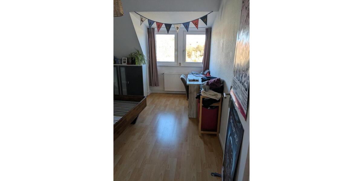 Dachgeschoßwohnung Hildesheim - 2 Zimmer, 61 m&sup2;, 610&euro; | Angebot:24493778