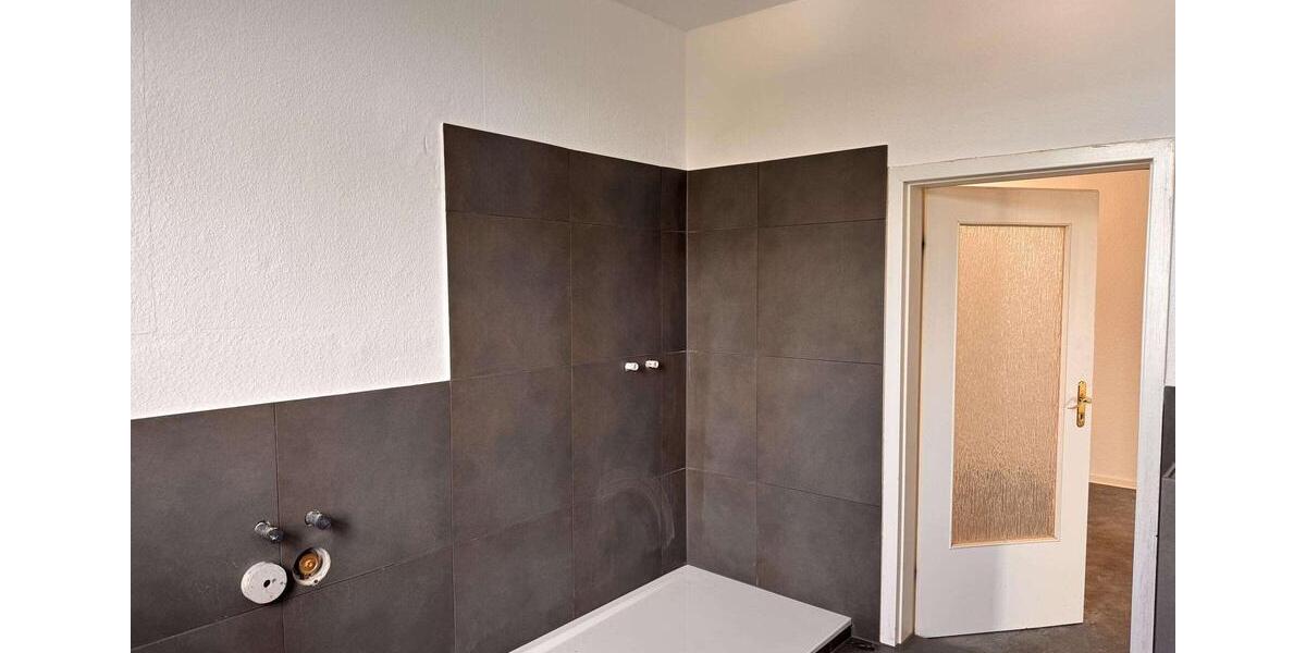 Erstbezug nach Kernsanierung 3 zimmer