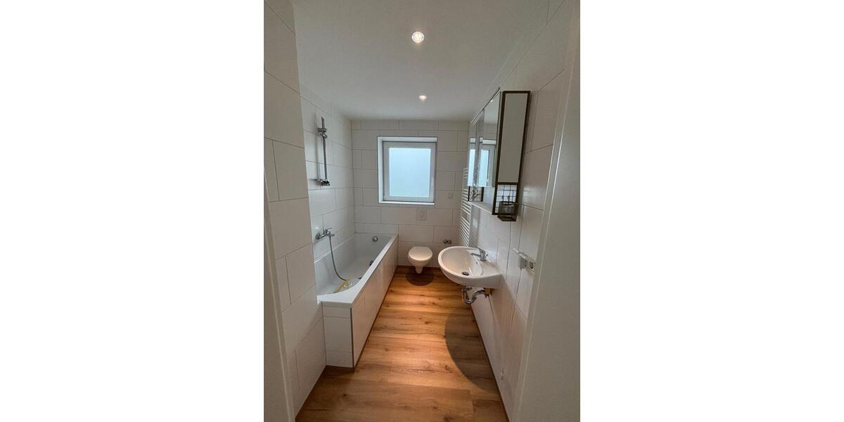 Etagenwohnung Bexbach - 2 Zimmer, 70 m&sup2;, 700&euro; | Angebot:26207376