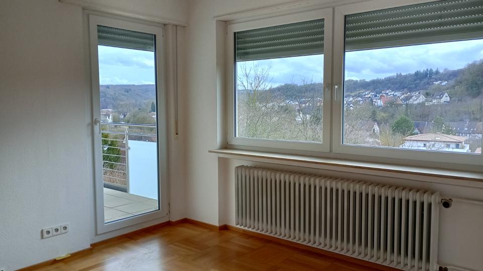 Erdgeschoßwohnung Möckmühl - 5 Zimmer, 117 m&sup2;, 1.100&euro; | Angebot:25636991