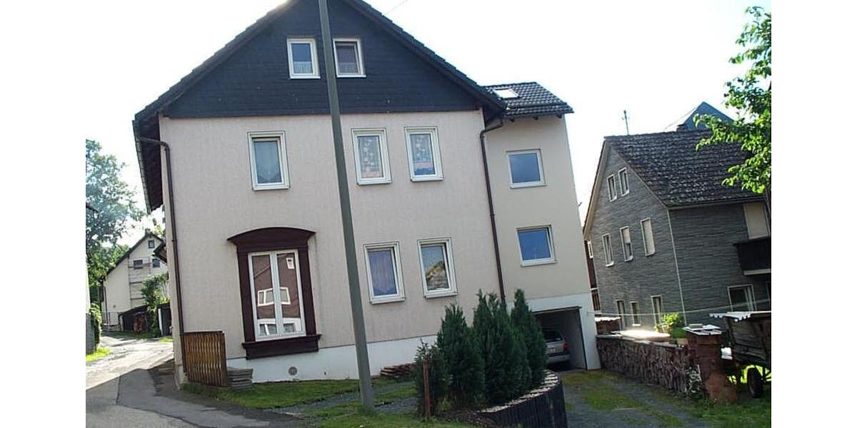 Dachgeschoßwohnung Ludwigsstadt - 3 Zimmer, 52 m&sup2;, 305&euro; | Angebot:25926238