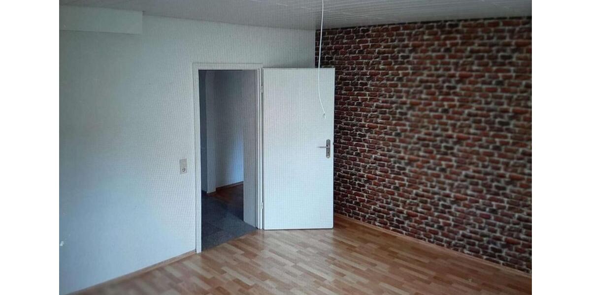 Erdgeschoßwohnung Waldems - 5 Zimmer, 155 m&sup2;, 1.180&euro; | Angebot:25525860