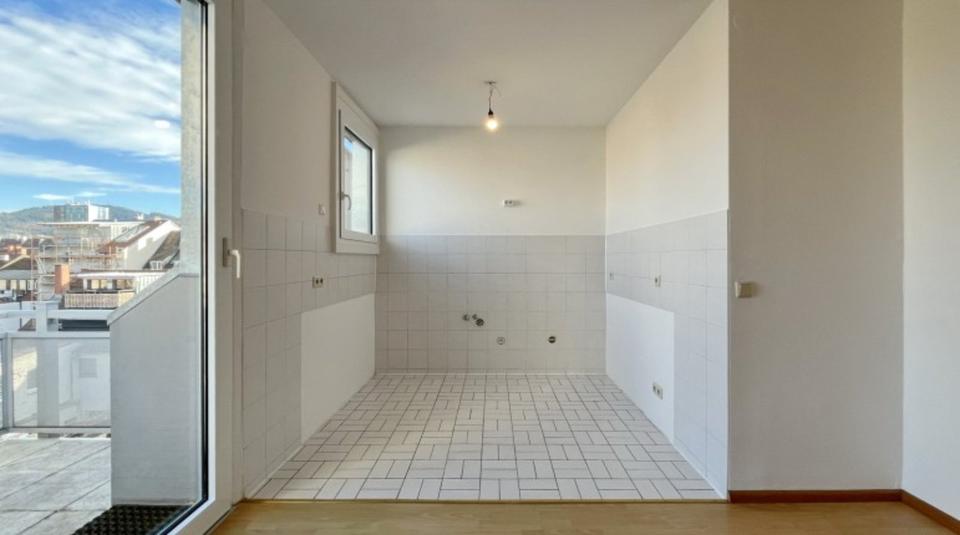 Wohnen auf Zeit Freiburg im Breisgau Brühl - 1 Zimmer, 78 m&sup2;, 775&euro; | Angebot:24815353