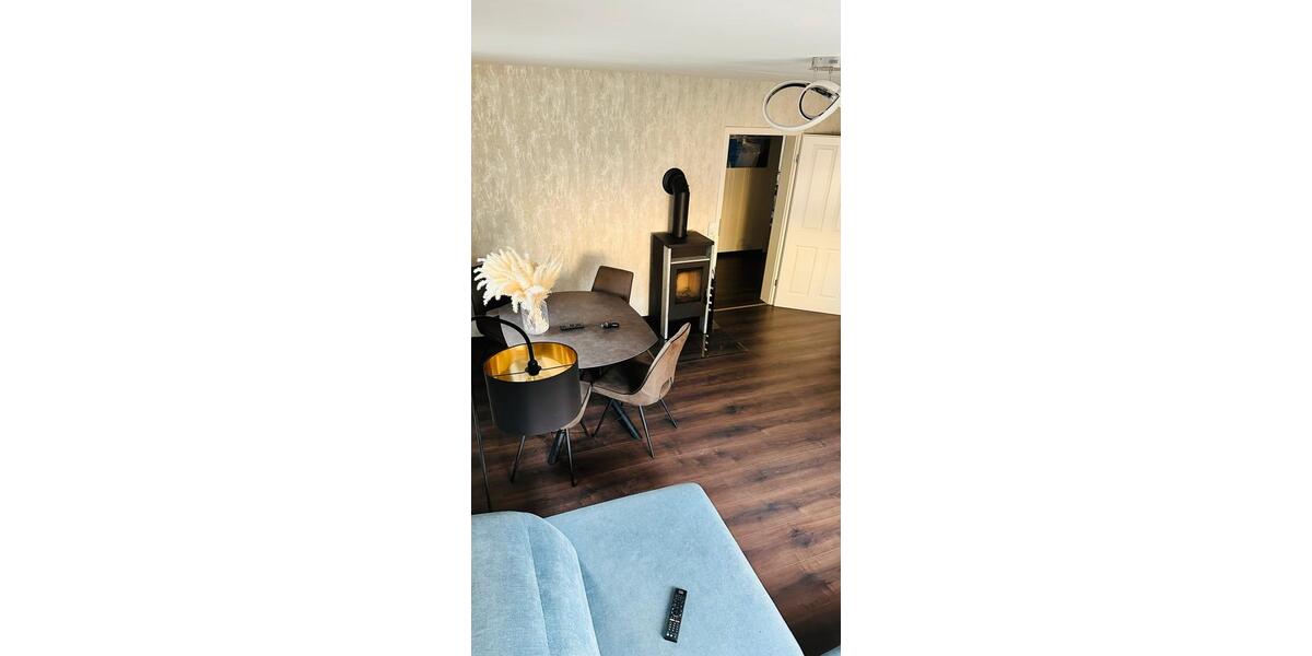 Erdgeschoßwohnung Gerbrunn - 4 Zimmer, 100 m&sup2;, 1.450&euro; | Angebot:25811062