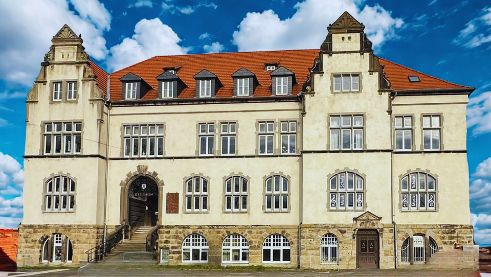 Etagenwohnung Castrop-Rauxel Rauxel - 3 Zimmer, 124 m&sup2;, 945&euro; | Angebot:25542384