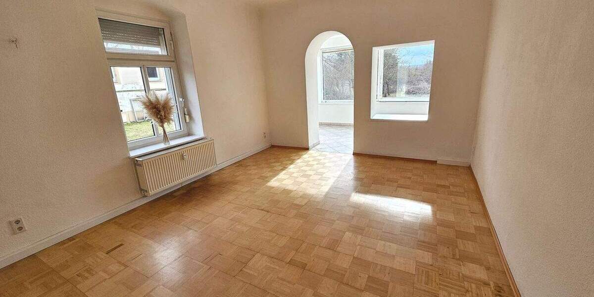 Etagenwohnung Wilsdruff - 3 Zimmer, 102 m&sup2;, 745&euro; | Angebot:24911994