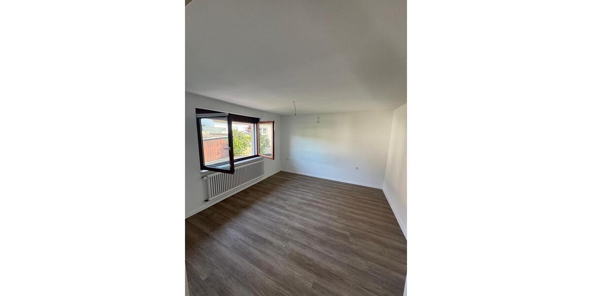 Etagenwohnung Achern - 3 Zimmer, 72 m&sup2;, 850&euro; | Angebot:24508300
