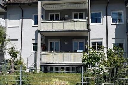Schöne 2 Zimmer Wohnung mit Balkon