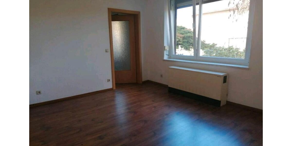 Erdgeschoßwohnung Malschwitz - 4 Zimmer, 95 m&sup2;, 590&euro; | Angebot:26068144