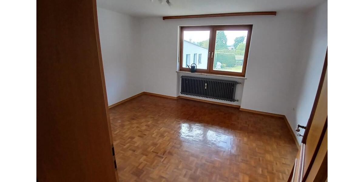 Etagenwohnung Moosburg an der Isar - 4 Zimmer, 112 m&sup2;, 1.500&euro; | Angebot:26504067