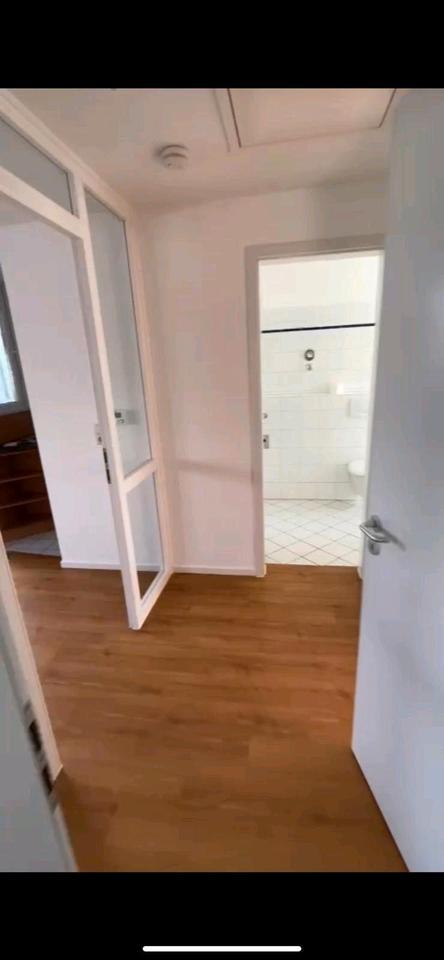 Schönkirchen Mietwohnung 2 Zimmer & Balkon