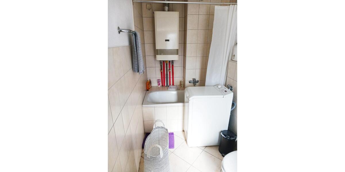 Dachgeschoßwohnung Hildesheim Himmelsthür - 3 Zimmer, 75 m&sup2;, 500&euro; | Angebot:24851351