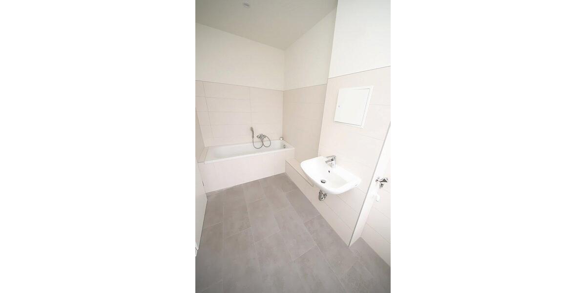 Erdgeschoßwohnung Eisleben (Lutherstadt) - 4 Zimmer, 82 m&sup2;, 543&euro; | Angebot:25976475