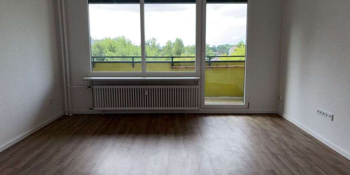 Etagenwohnung Berlin Hakenfelde - 2 Zimmer, 71 m&sup2;, 869&euro; | Angebot:27252082