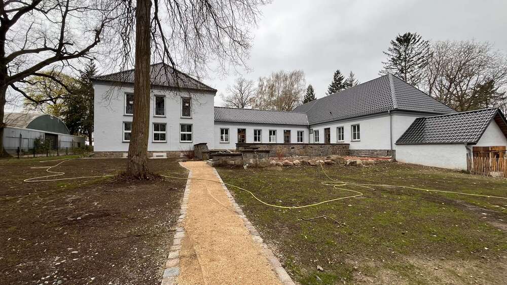 Wohnung zum Mieten in Gransee OT Wentow 300,19 € 27.29 m² 1 zimmer
