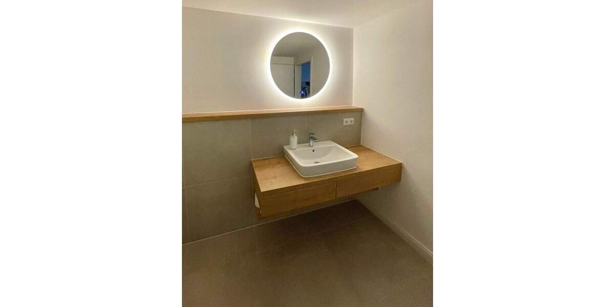 Etagenwohnung Stade - 2 Zimmer, 45 m&sup2;, 640&euro; | Angebot:26092162