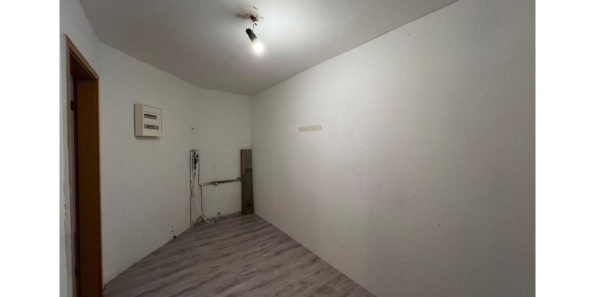 Etagenwohnung Kalletal - 4 Zimmer, 120 m&sup2;, 650&euro; | Angebot:24780690
