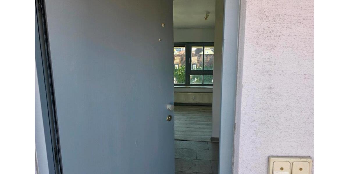 Dachgeschoßwohnung Regensburg Konradsiedlung - 1 Zimmer, 21 m&sup2;, 500&euro; | Angebot:26113341