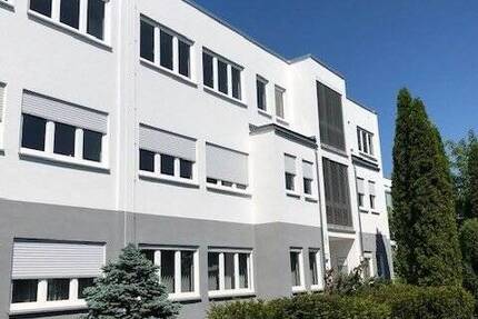 Gewerbeobjekt Erlangen Tennenlohe - 3 Zimmer, 103 m&sup2;, 895&euro; | Angebot:25671204