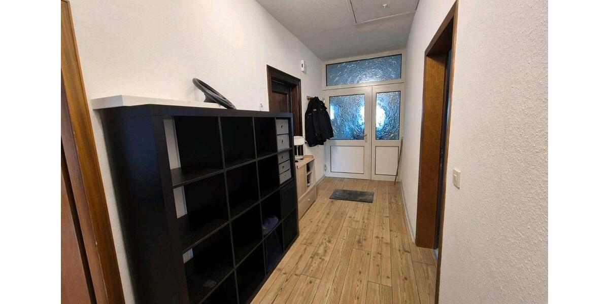 Dachgeschoßwohnung Herborn - 5 Zimmer, 123 m&sup2;, 850&euro; | Angebot:25718545
