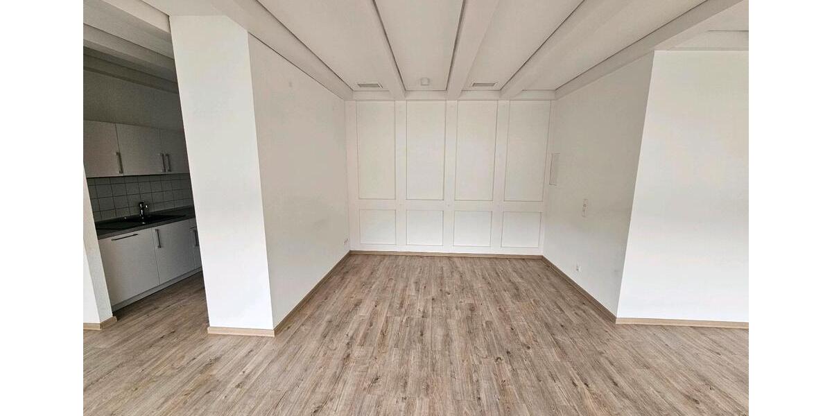 Etagenwohnung Lennestadt - 3 Zimmer, 85 m&sup2;, 890&euro; | Angebot:26693978