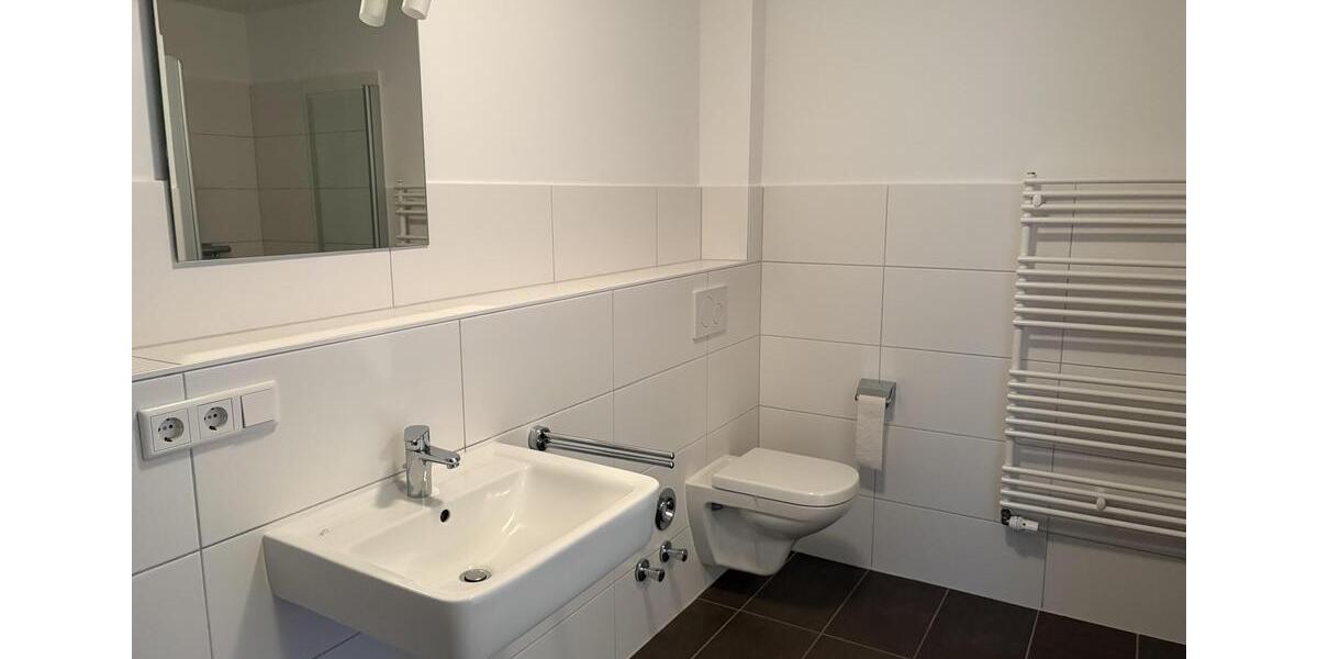 Erdgeschoßwohnung Jübek - 2 Zimmer, 80 m&sup2;, 720&euro; | Angebot:24675884