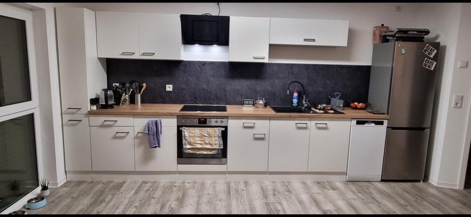 Dachgeschoßwohnung Felsberg - 2 Zimmer, 96 m&sup2;, 1.110&euro; | Angebot:24893220