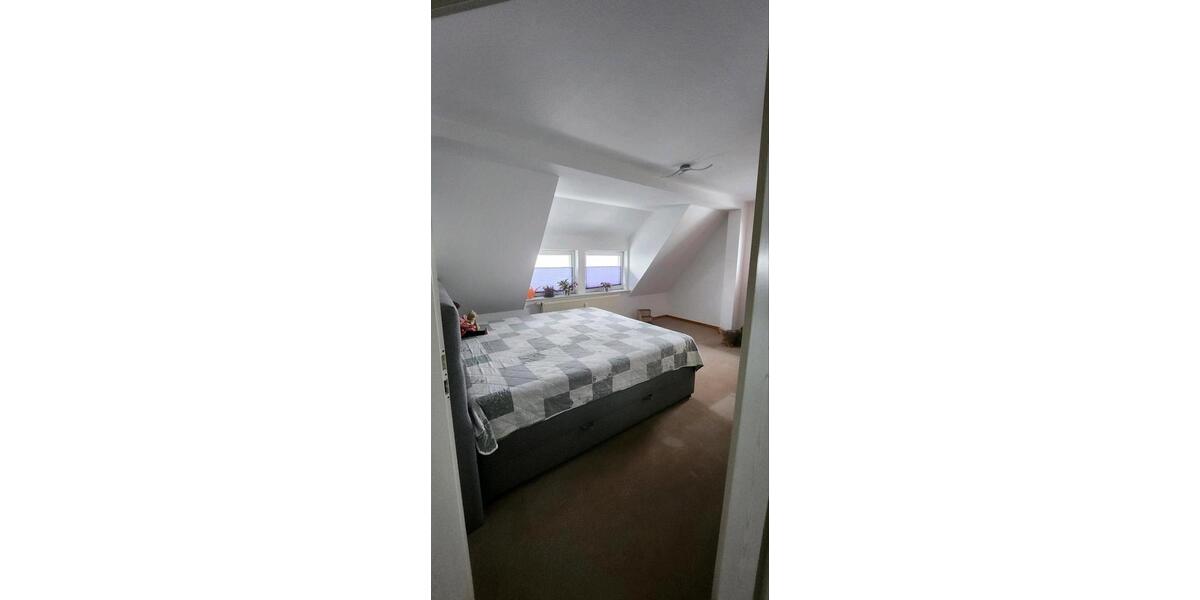 Dachgeschoßwohnung Ilmenau - 3 Zimmer, 70 m&sup2;, 650&euro; | Angebot:25333301