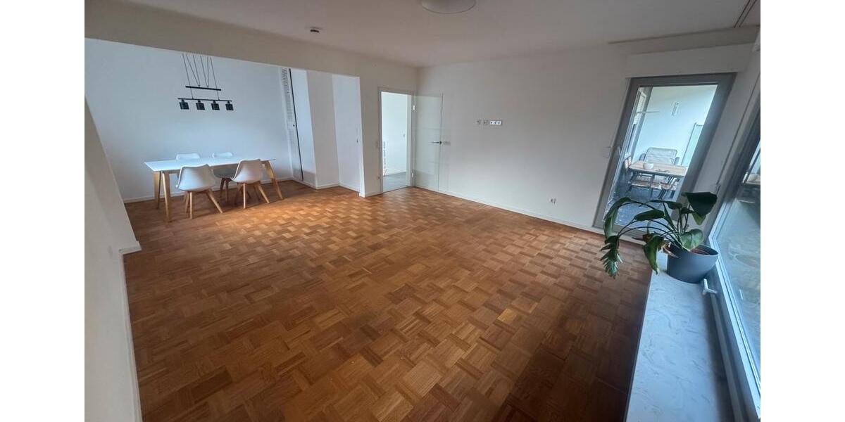 Einfamilienhaus Neustadt an der Aisch - 4 Zimmer, 120 m&sup2;, 1.300&euro; | Angebot:26041042