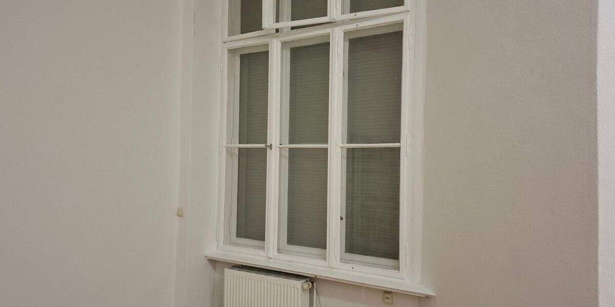 Mehrfamilienhaus, Wohnhaus Berlin Moabit - 2 Zimmer, 68 m&sup2;, 1.250&euro; | Angebot:25745595