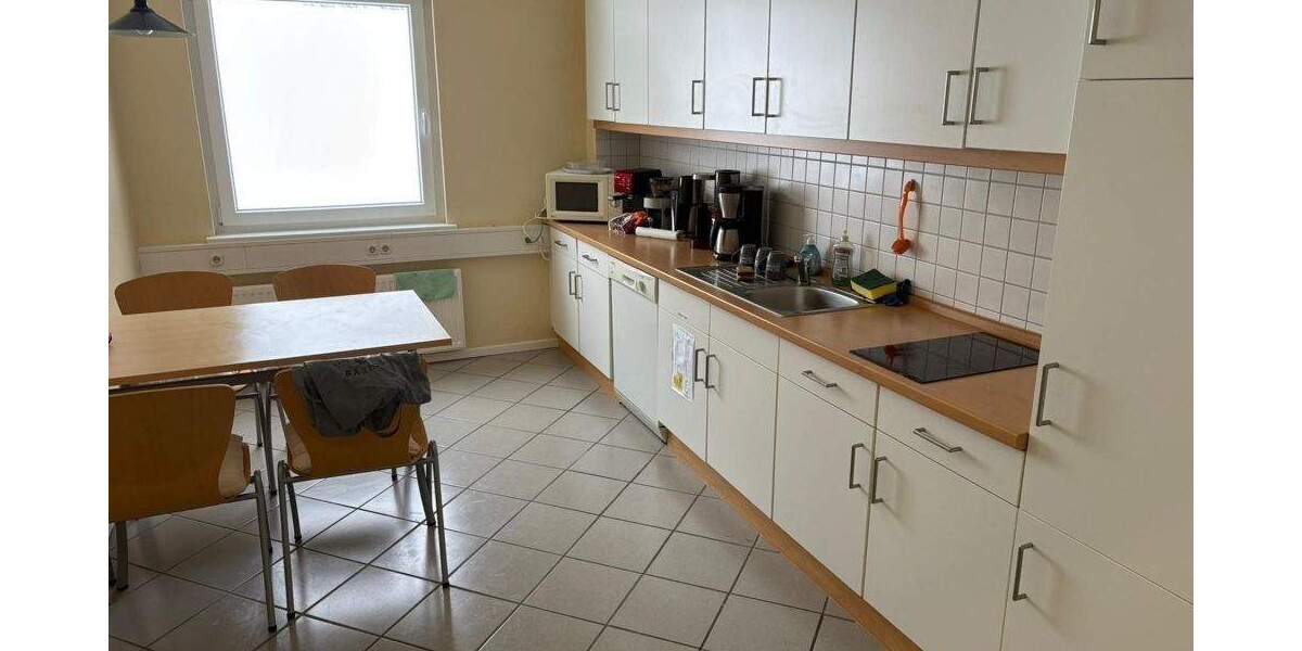 Gewerbeobjekt Lüneburg Neu Hagen - 8 Zimmer, 220 m&sup2;, 2.640&euro; | Angebot:25701369